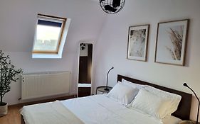Iulius Town Charm: Cozy 2 Br